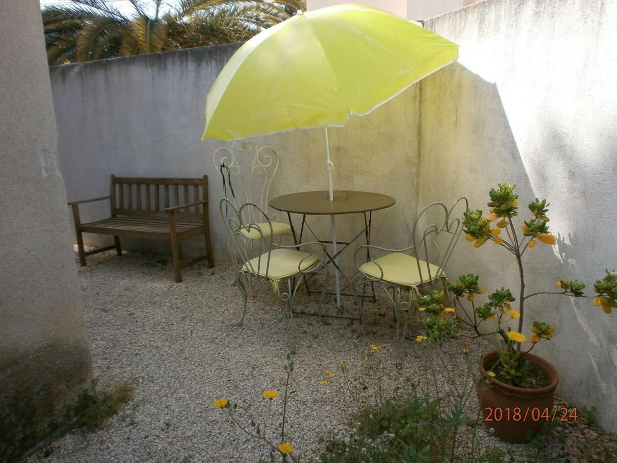 Studio Equipe Avec Jardin+Parking A La Plage... 拉西约塔 外观 照片
